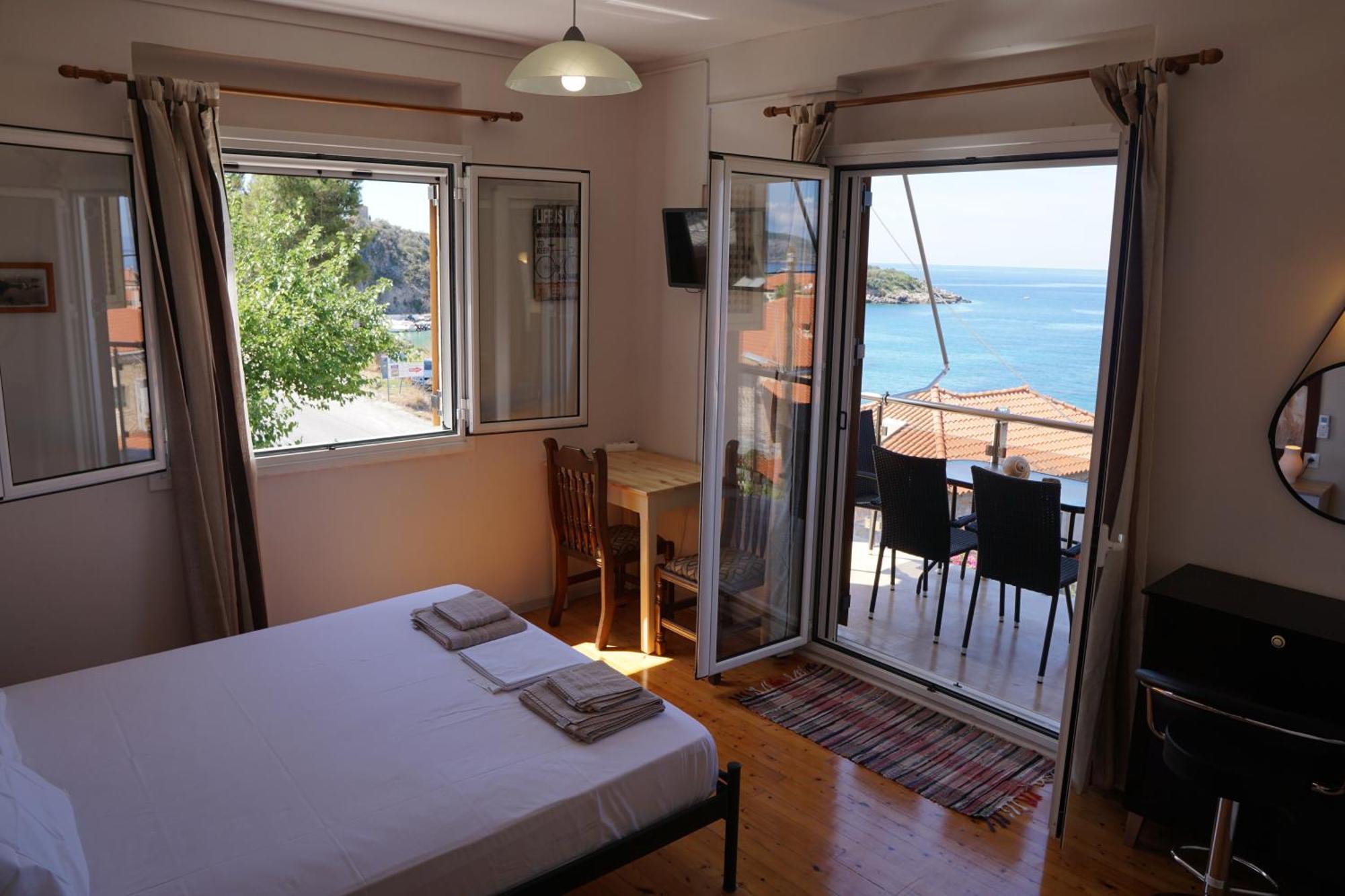 Sea And Sun Apartments 304 Ιδιωτικό Διαμέρισμα Kardamyli Zewnętrze zdjęcie